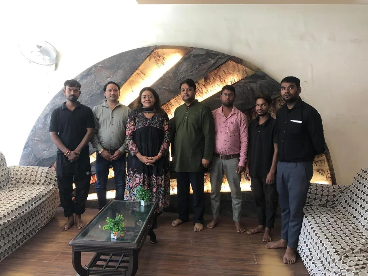 אגרה Hotel Riya Palace Agra