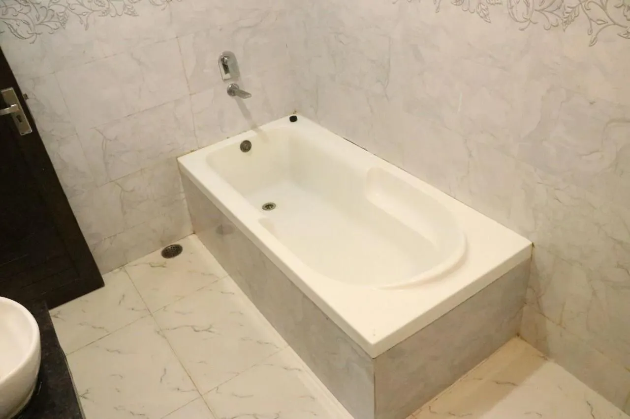 Hotel Riya Palace Agra Agra